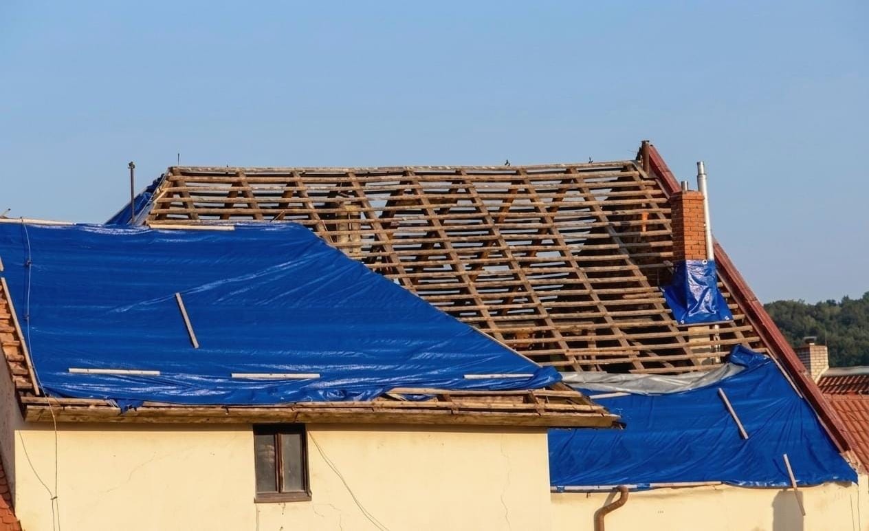 Tarpaulin Applications